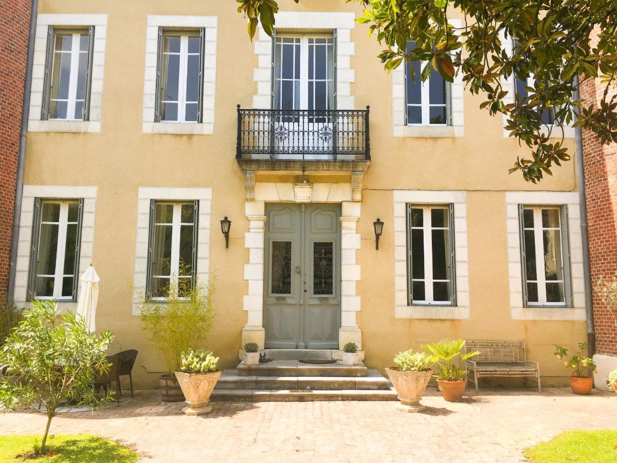 Le Chateau Aspet B&B ภายนอก รูปภาพ